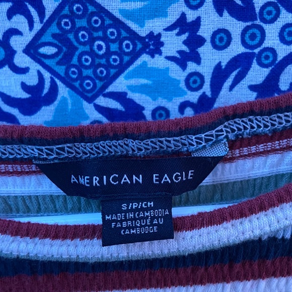 An American Eagle t-shirt - Picture 2 of 2